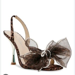 🔸️Betsey Johnson🔸️ Leopard Print Slingback Heels with Bow